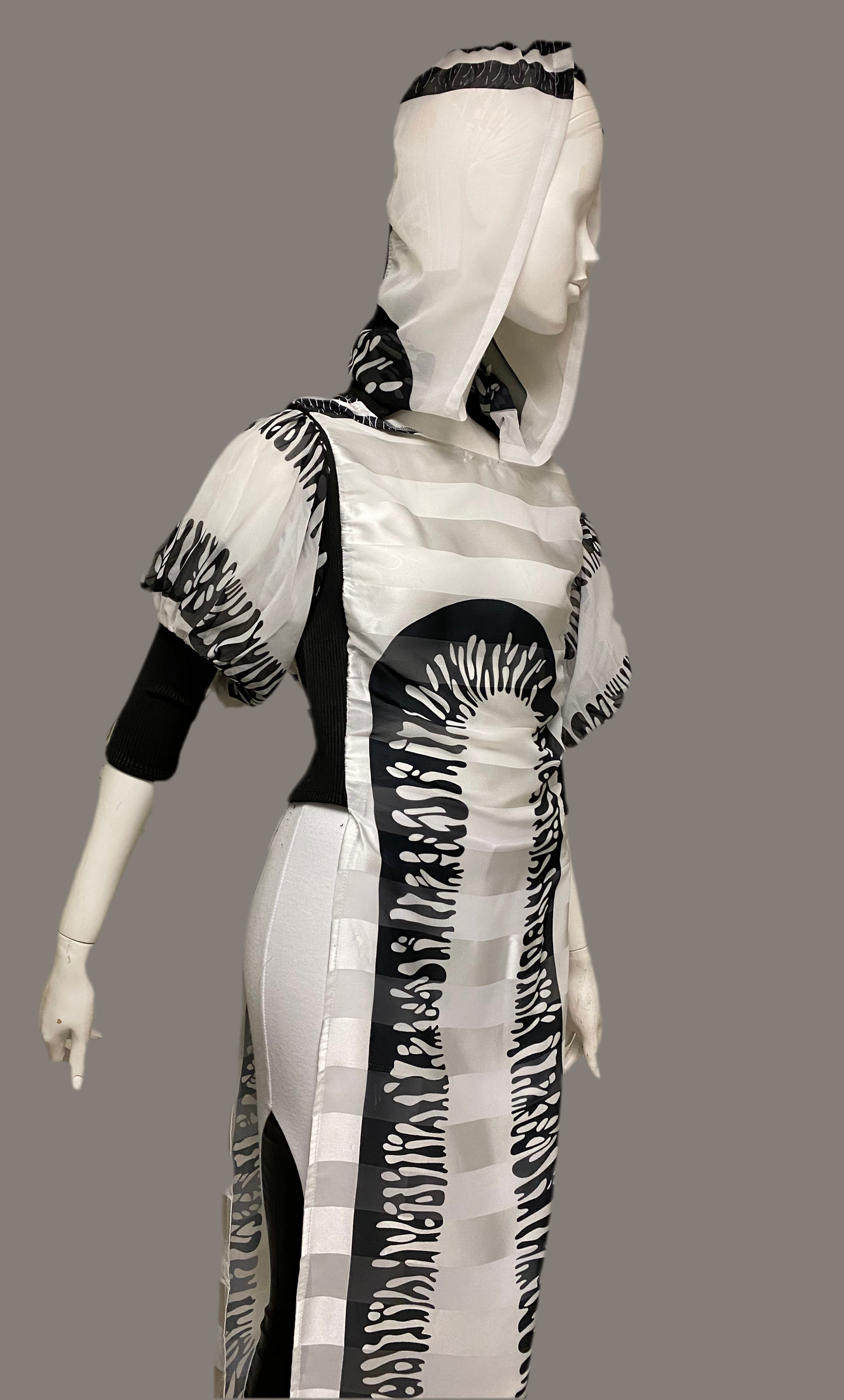 OPEN SIDED HOODED STRIPED DRESS TOP