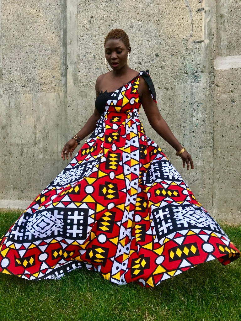 EMBROIDERED CROCHET MAXI MAKEDA DRESS