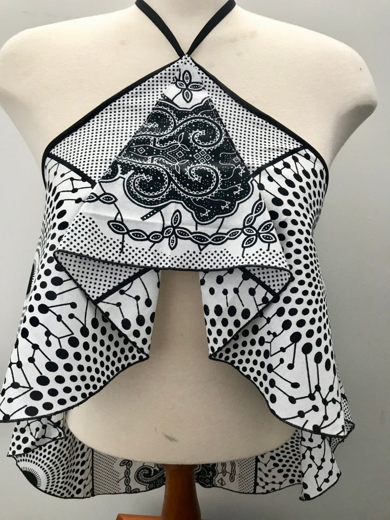HALTER NECK SPIRAL CROP