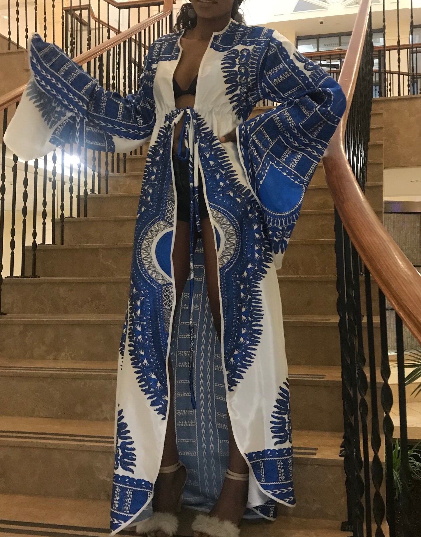 KISS KIMONO