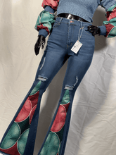 Not So Common Ripped Bell Bottom Jeans Set